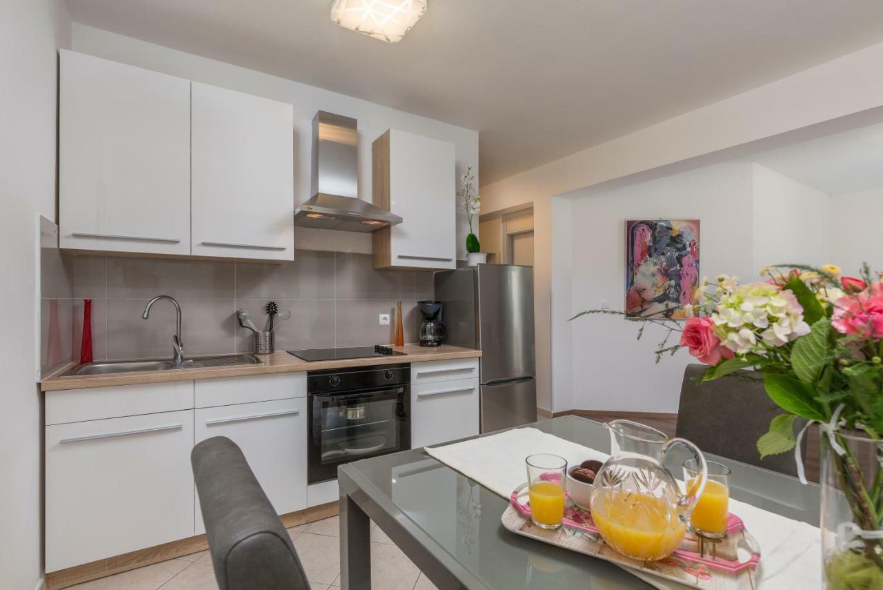 Apartman Tara&Iva Vrsar Eksteriør billede